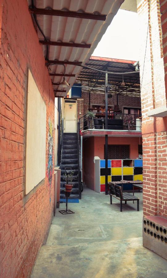 Happy Donkey Hostel Catmandu Exterior foto